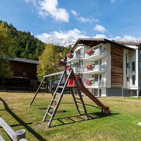 Haus Amici Apartment Saas-Grund Luaran gambar