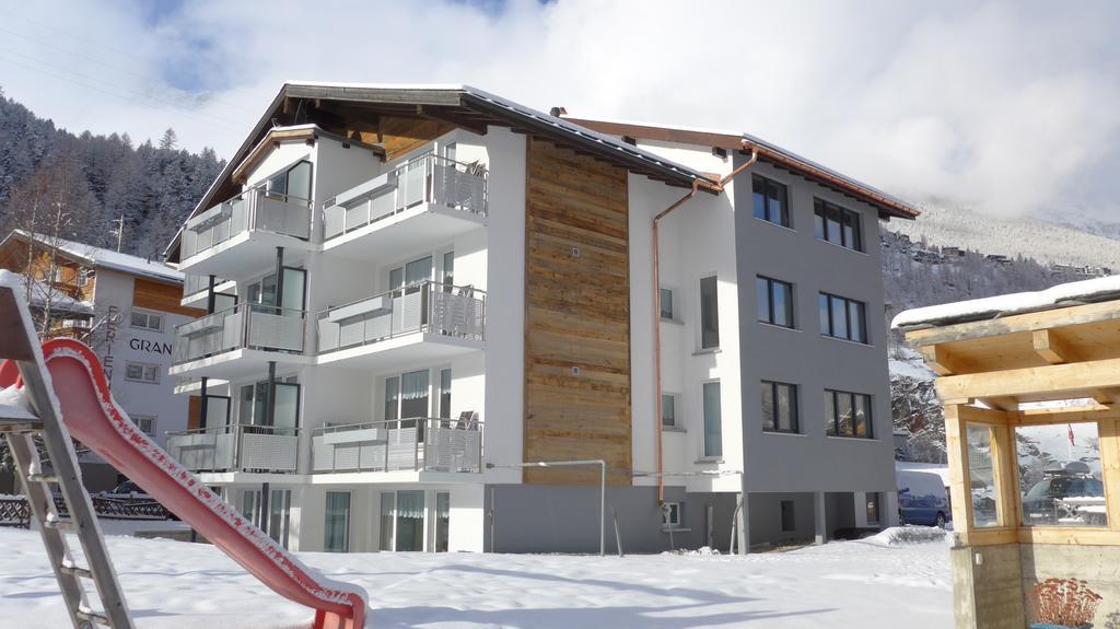 Haus Amici Apartment Saas-Grund Luaran gambar